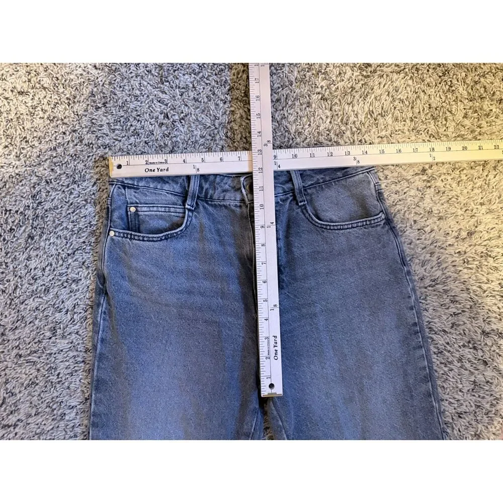 Zara Grey High Rise Straight Leg Jeans Frayed‎ Hem Size 6 / 28